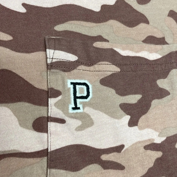 PINK Victoria’s Secret Pink Camouflage Short Sleeve Pocket Campus Tee L - Picture 4 of 12